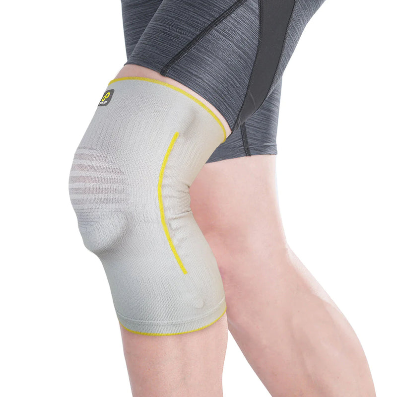Bracoo KE60 Airy Knie Sleeve Ademend & Stabiliserend met Ergo-Kussenpad (*gepatenteerd)